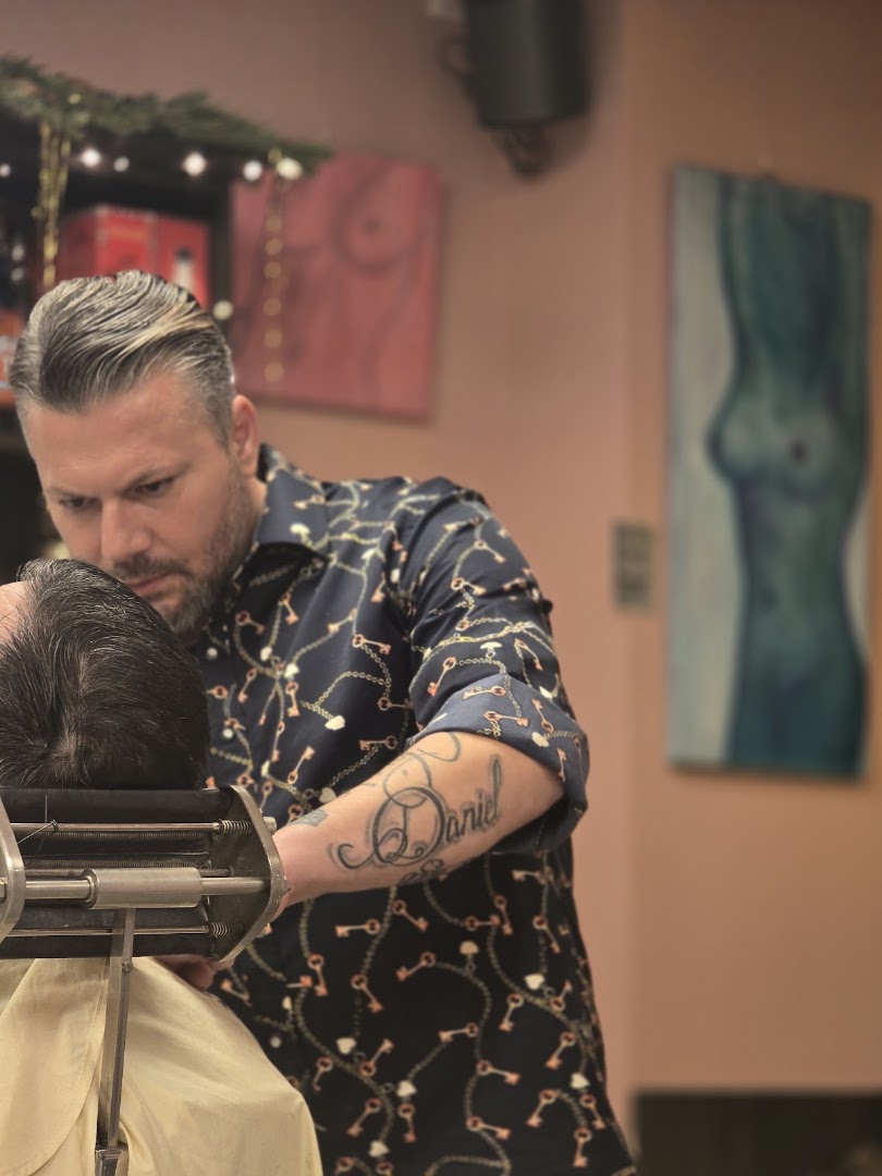 Don Giuseppe Barber Shop // IL SALONE